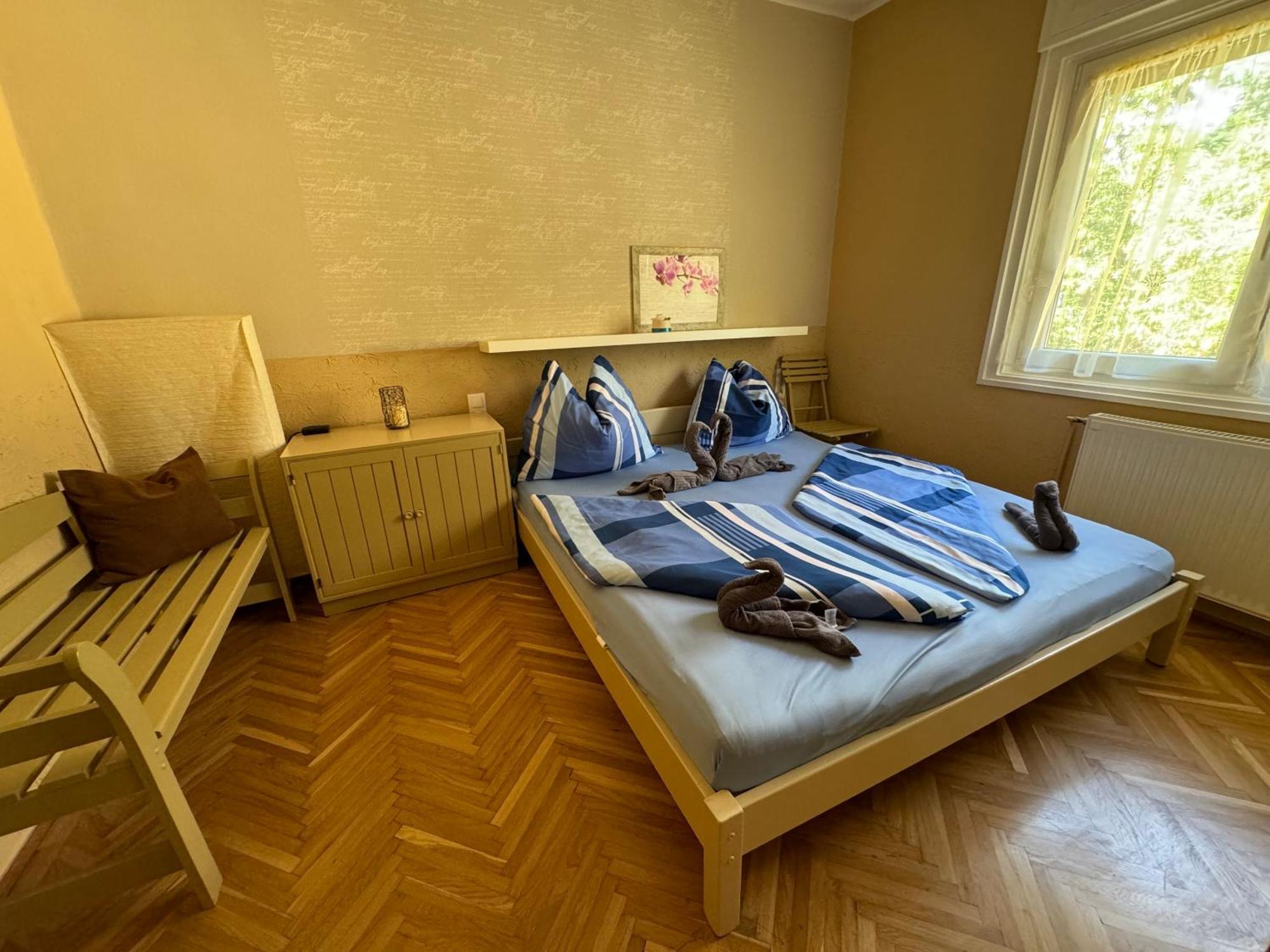 Rozsa Apartman Alsóörs 객실 사진